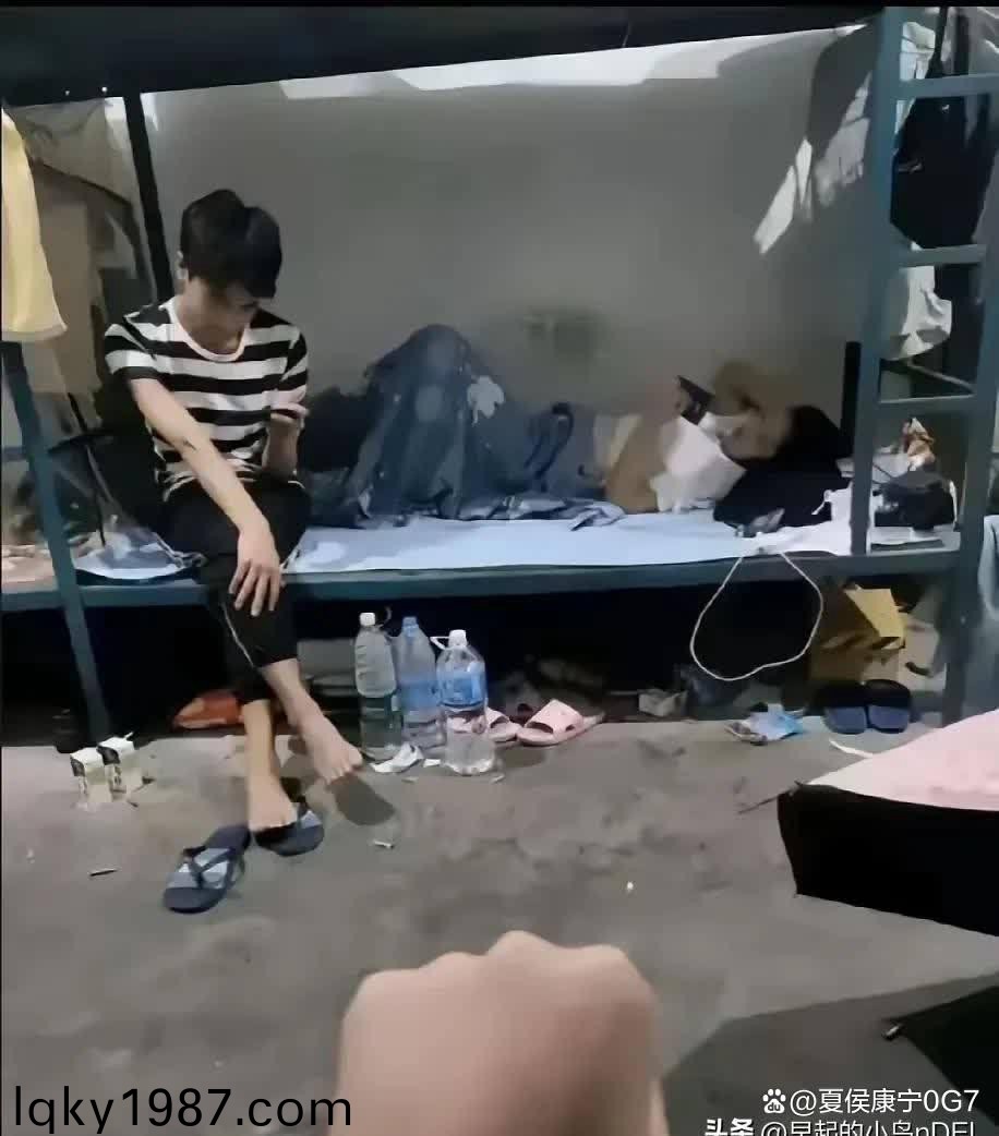 99精品久久久久久水蜜桃